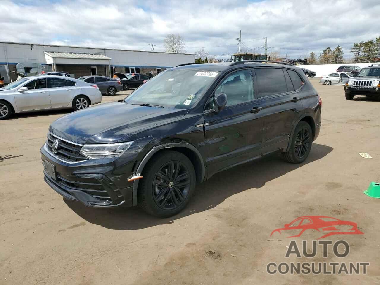VOLKSWAGEN TIGUAN 2022 - 3VV8B7AX9NM118989