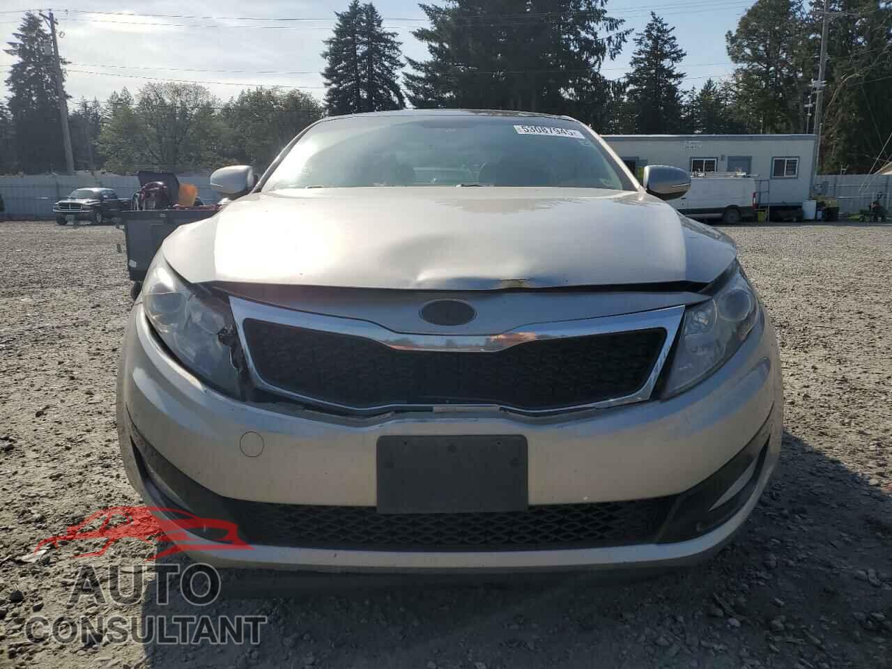KIA OPTIMA 2011 - KNAGN4A77B5096621