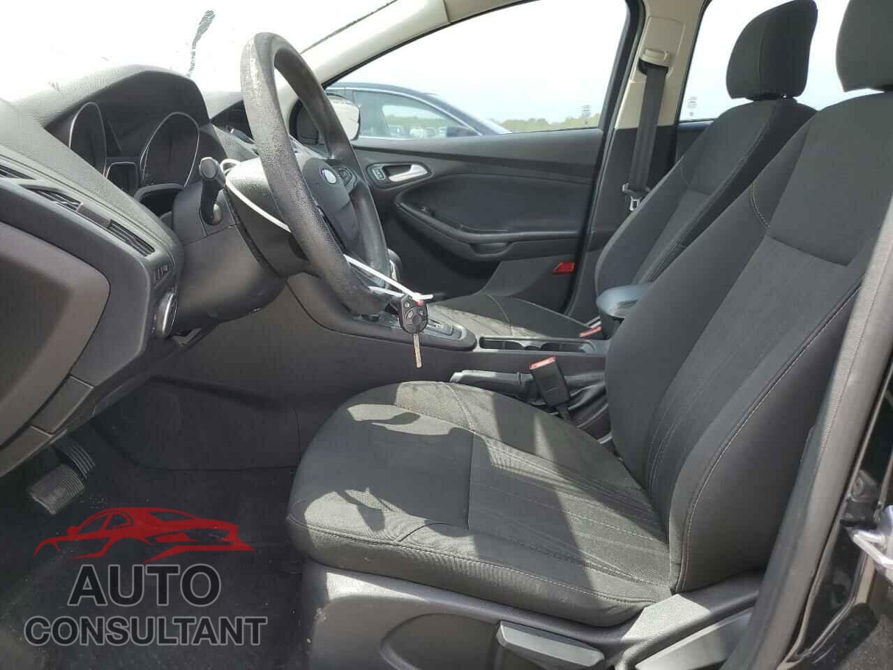 FORD FOCUS 2017 - 1FADP3FEXHL281886