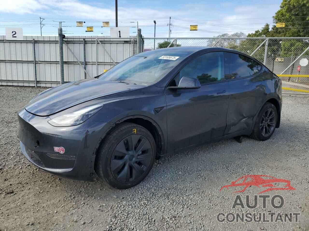 TESLA MODEL Y 2024 - 7SAYGDED7RF099743