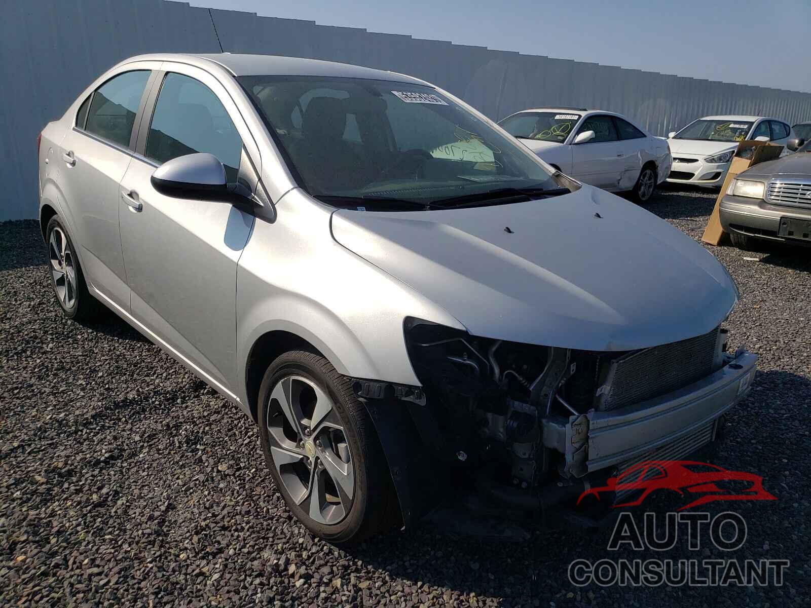 CHEVROLET SONIC 2020 - 1G1JF5SB8L4113375