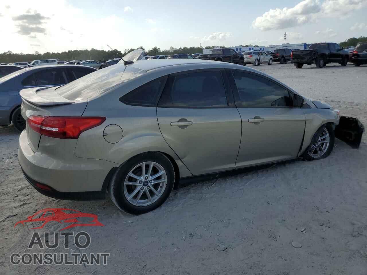FORD FOCUS 2016 - 1FADP3F24GL373838