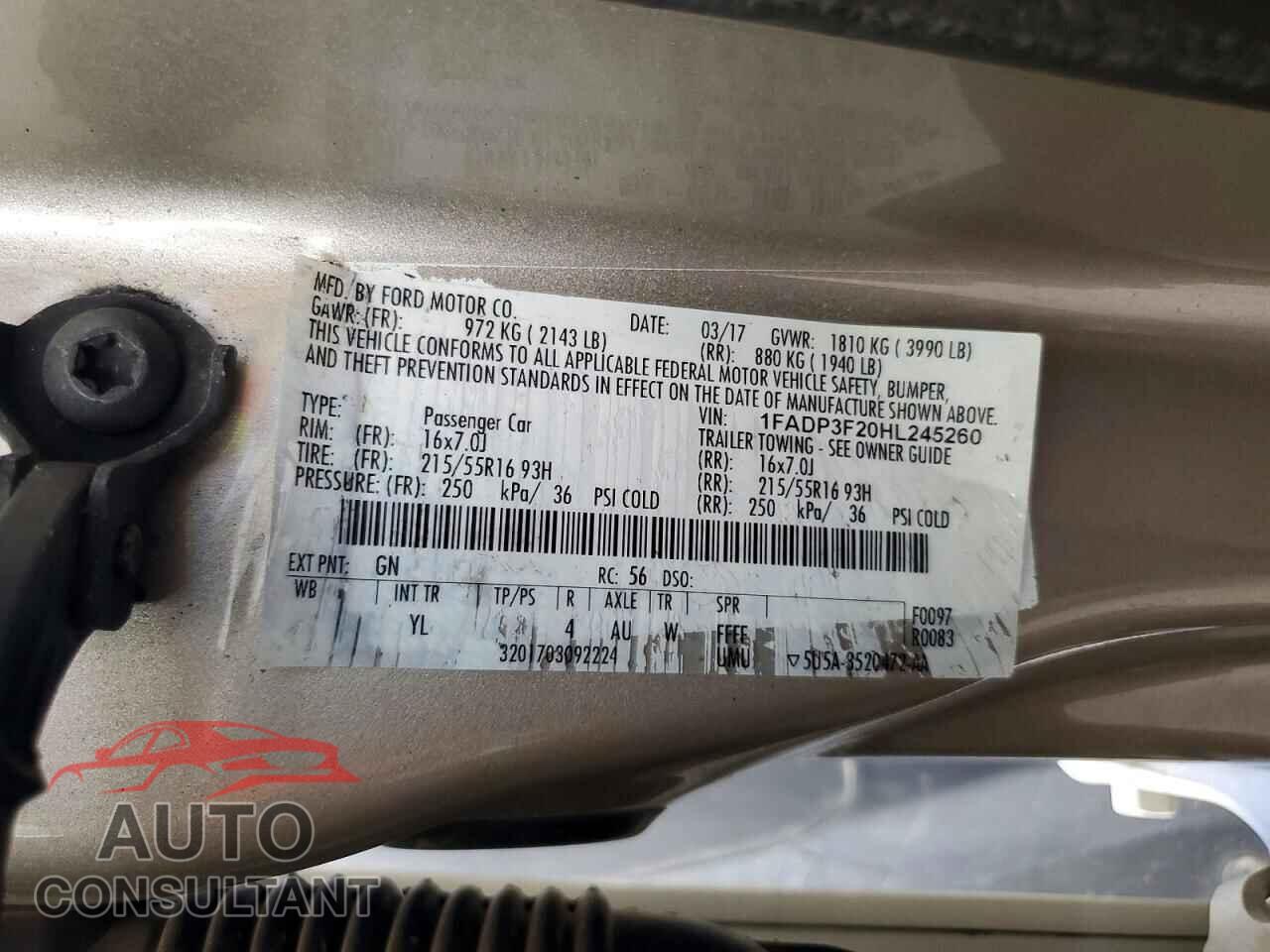 FORD FOCUS 2017 - 1FADP3F20HL245260