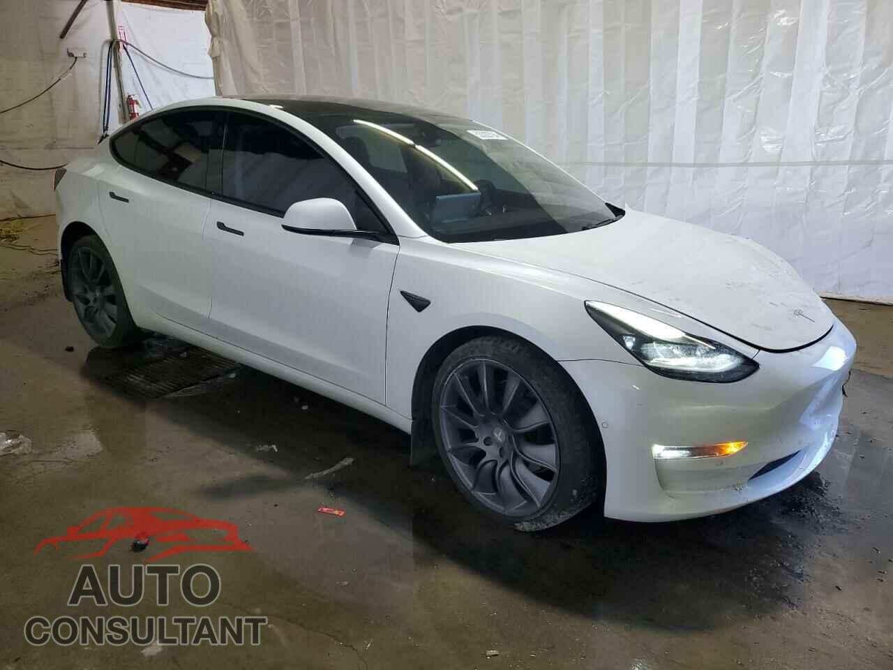 TESLA MODEL 3 2021 - 5YJ3E1EBXMF053875