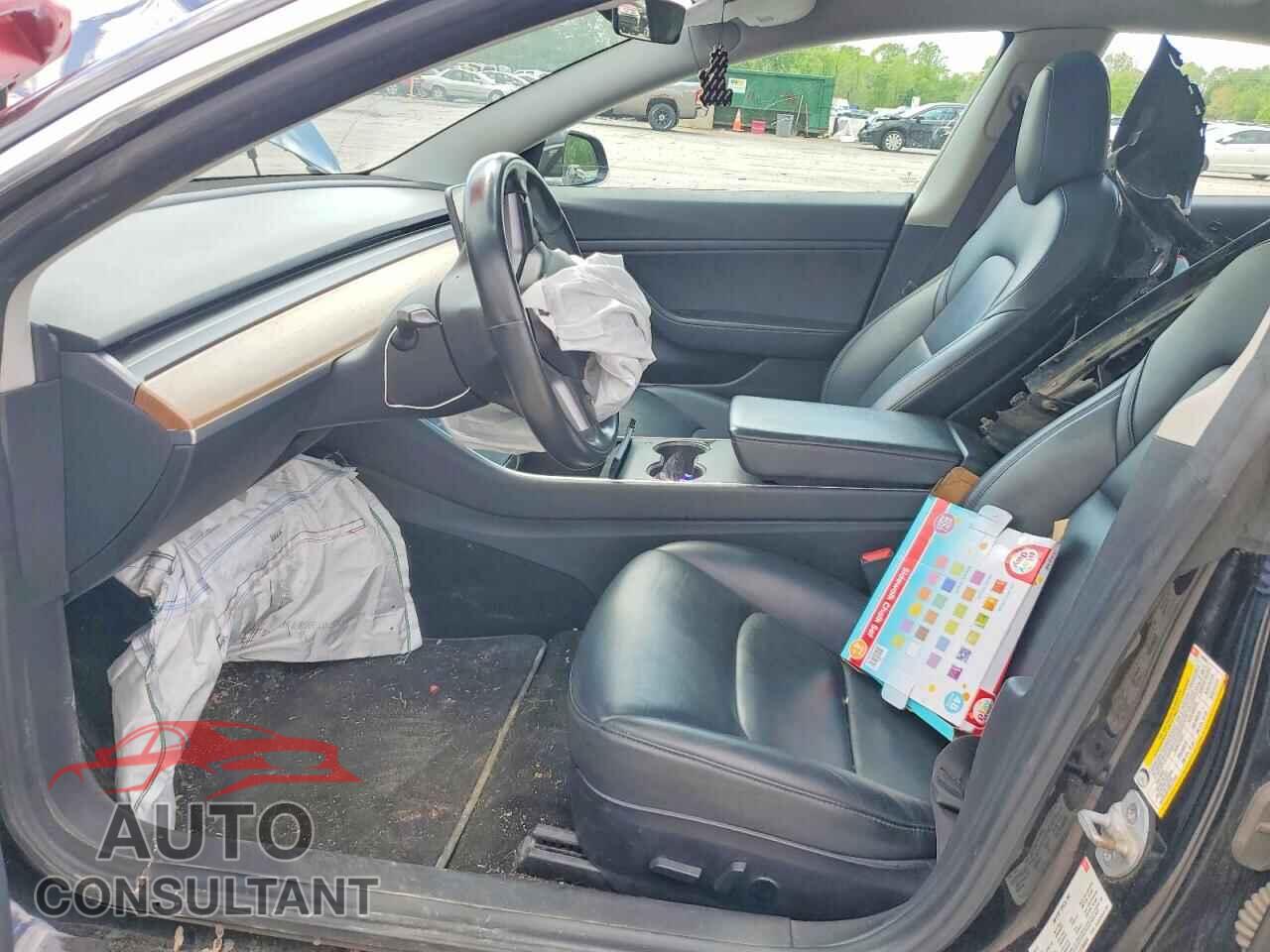 TESLA MODEL 3 2018 - 5YJ3E1EB4JF184859