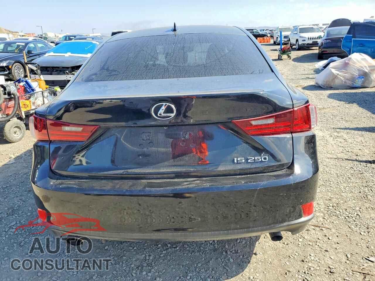 LEXUS IS 2014 - JTHBF1D29E5033077