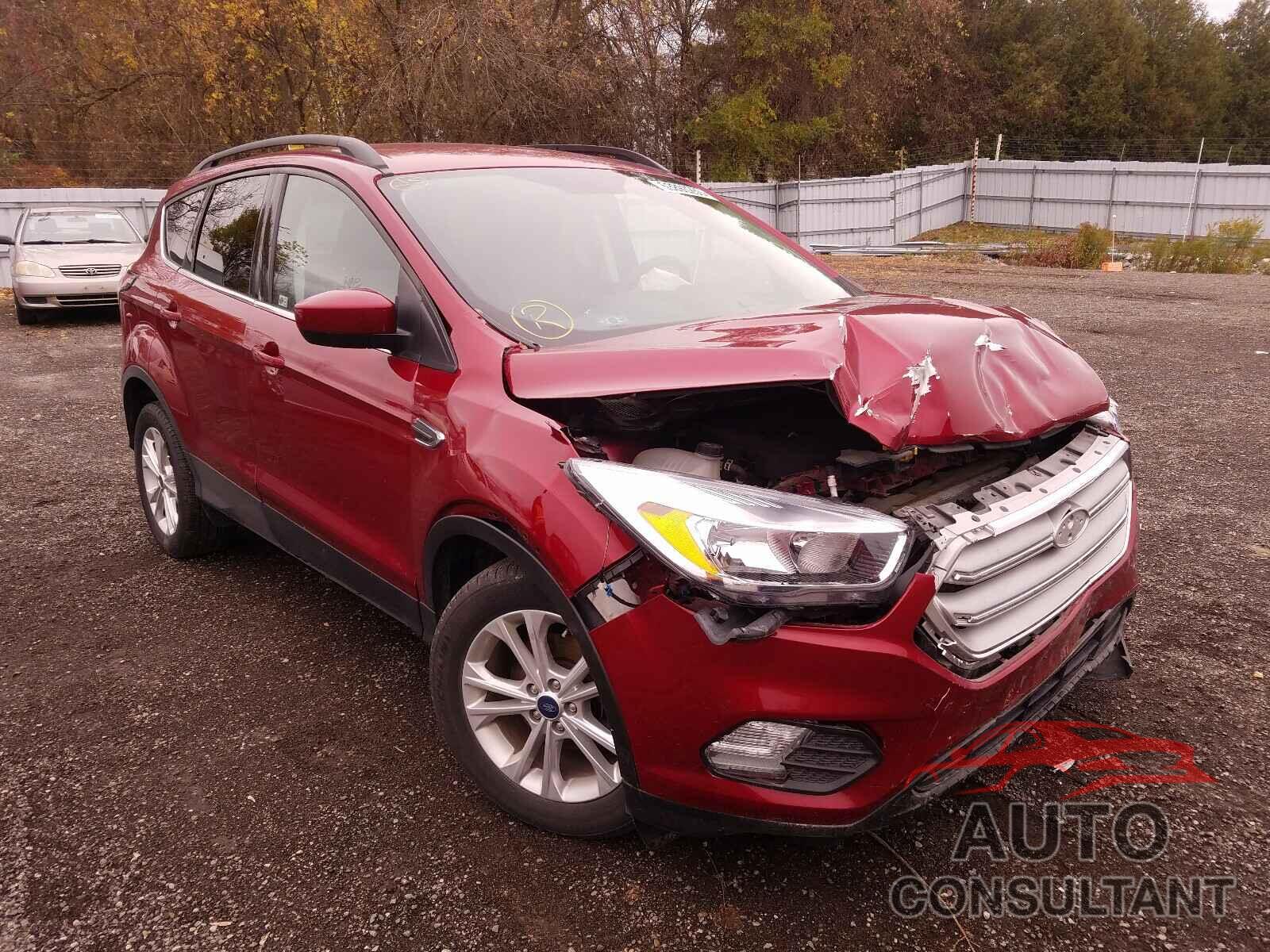 FORD ESCAPE 2018 - 1FMCU0GD5JUC93782