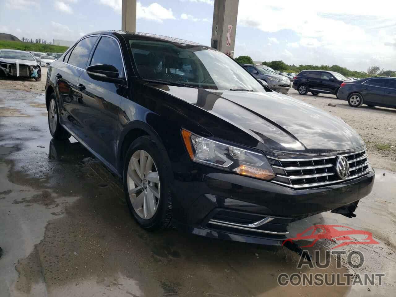 VOLKSWAGEN PASSAT 2018 - 1VWBA7A34JC005447