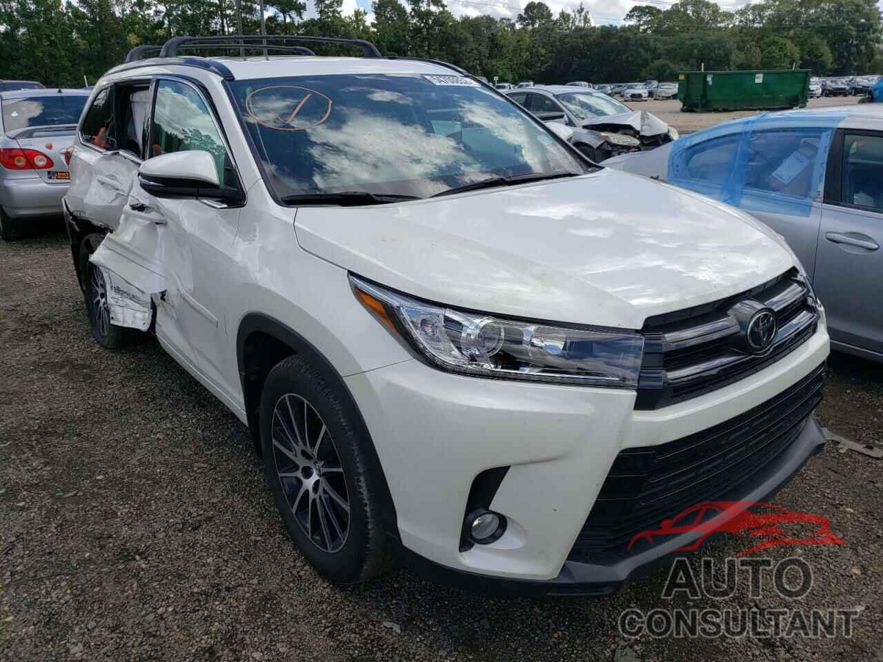 TOYOTA HIGHLANDER 2018 - 5TDKZRFH4JS545388