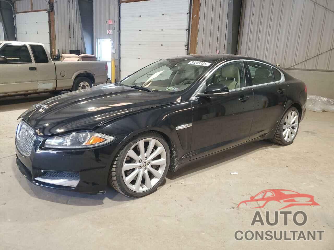 JAGUAR XF 2013 - SAJWJ0EF9D8S92356