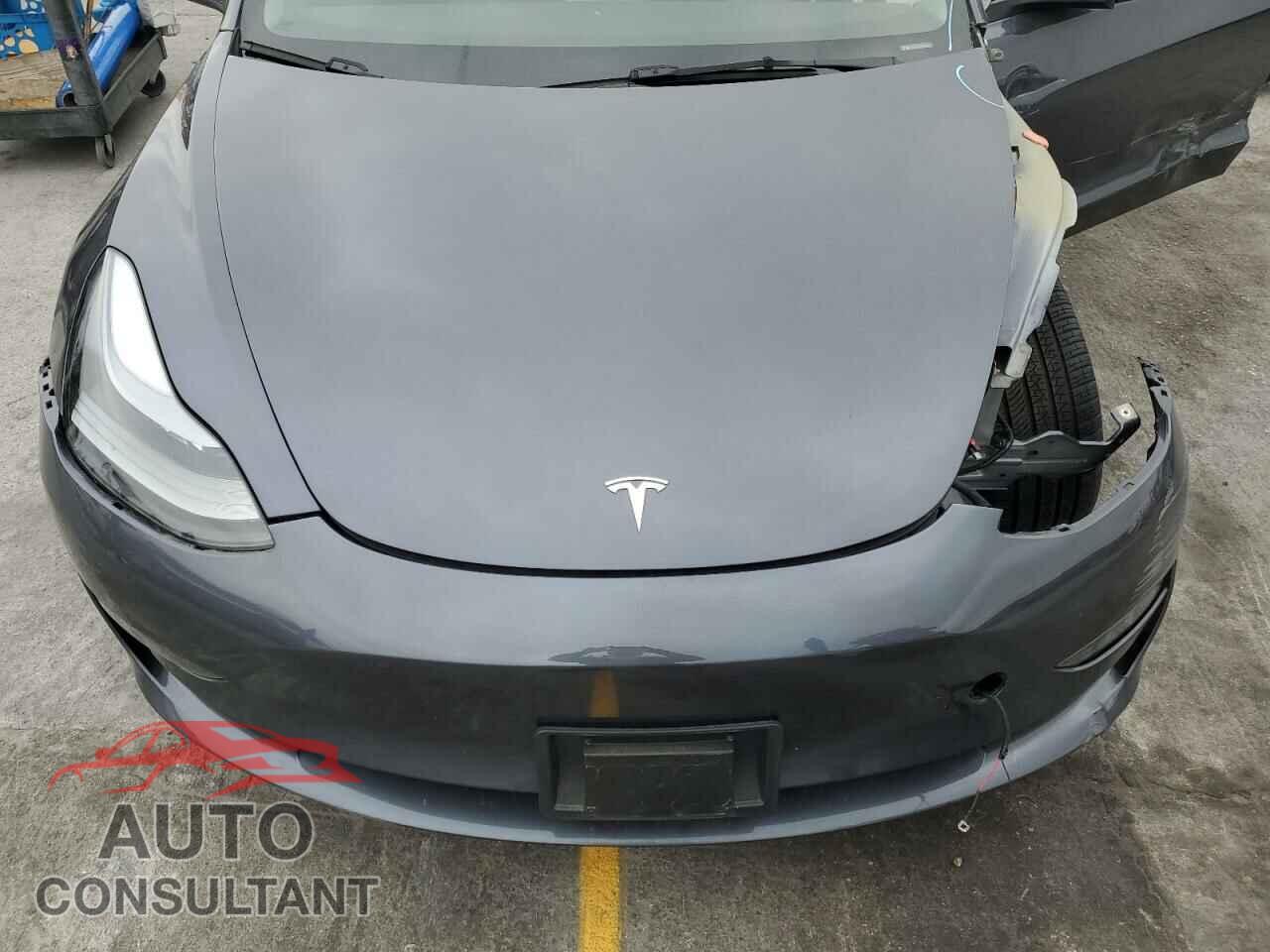 TESLA MODEL 3 2023 - 5YJ3E1EA8PF683602