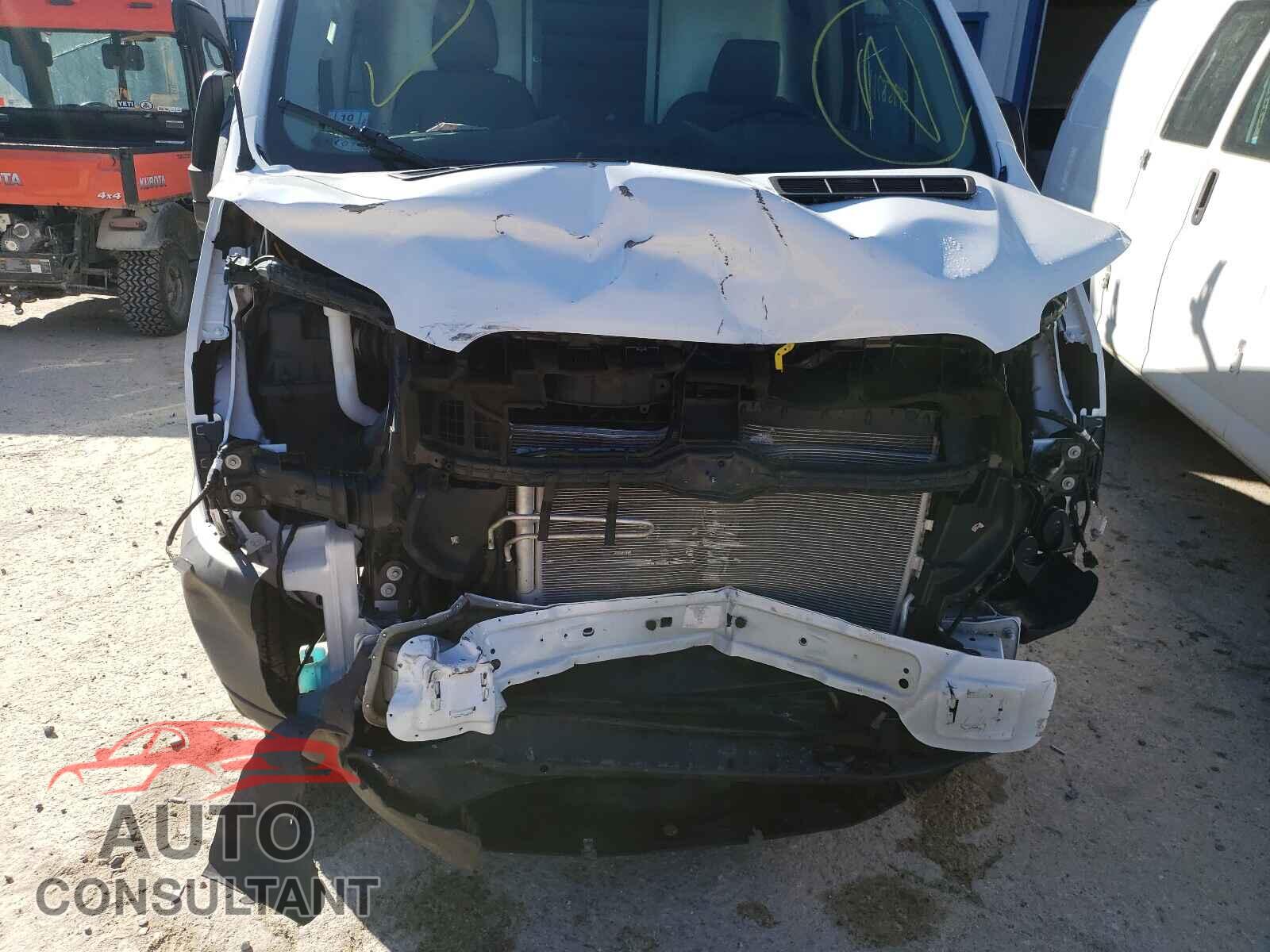FORD TRANSIT CO 2019 - 1FTYR1ZM9KKA33686
