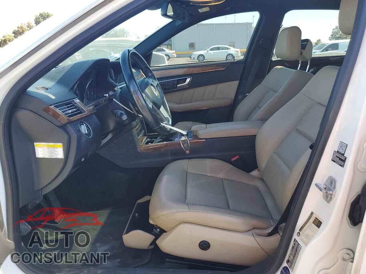 MERCEDES-BENZ E-CLASS 2013 - WDDHF5KB2DA761969
