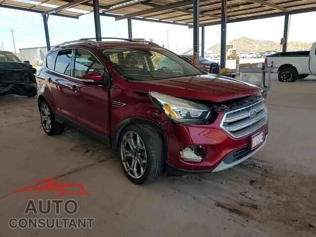 FORD ESCAPE 2017 - 1FMCU9J95HUA04483