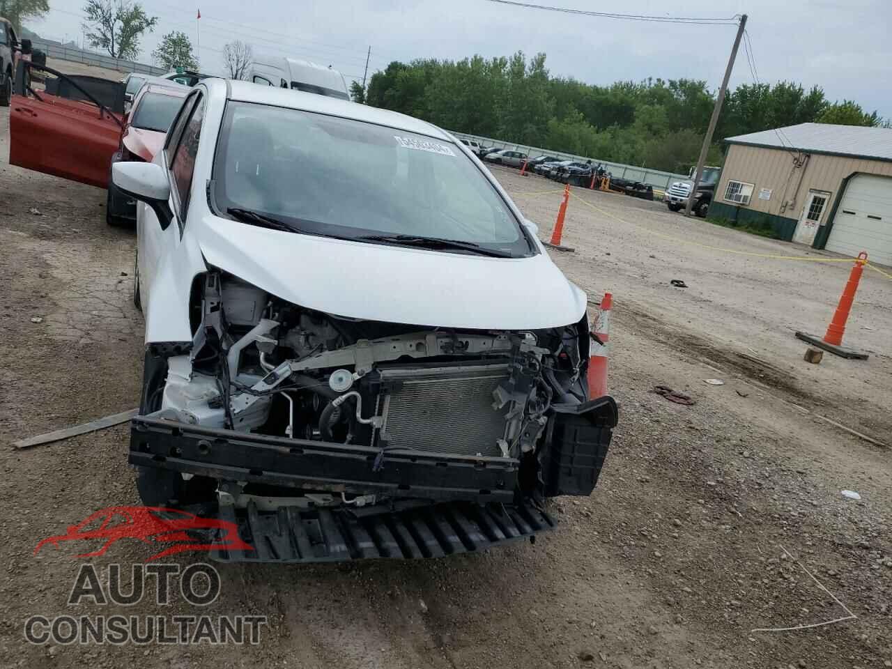 NISSAN VERSA 2019 - 3N1CE2CP3KL364988