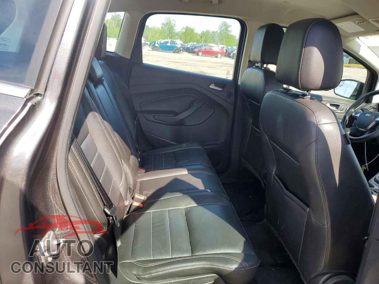 FORD CMAX 2015 - 1FADP5CU8FL103138