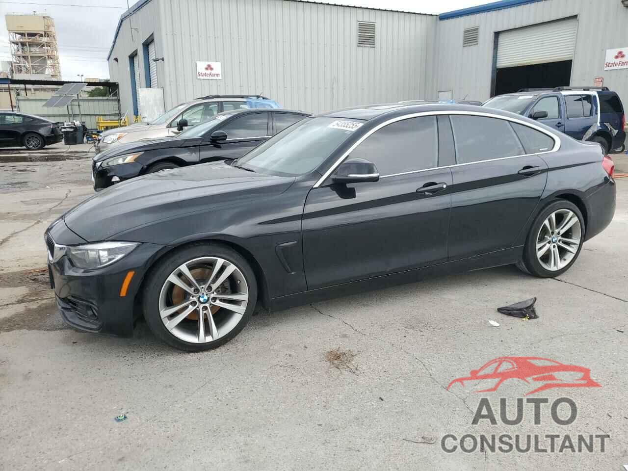 BMW 4 SERIES 2018 - WBA4J1C54JBM11271