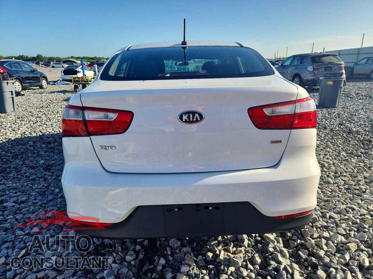 KIA RIO 2017 - KNADM4A30H6010295