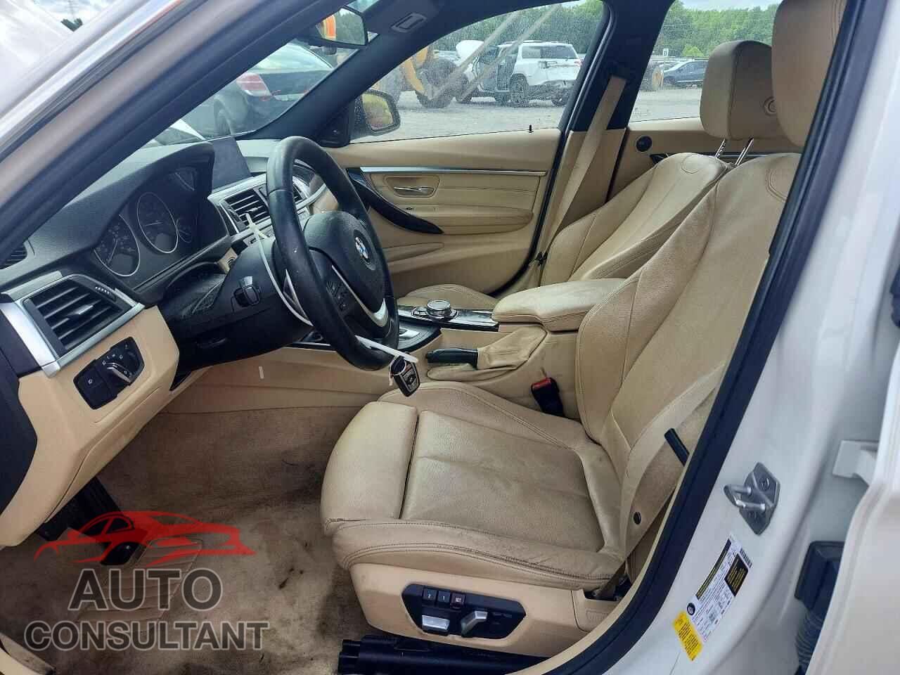 BMW 3 SERIES 2016 - WBA8E9C57GK643599