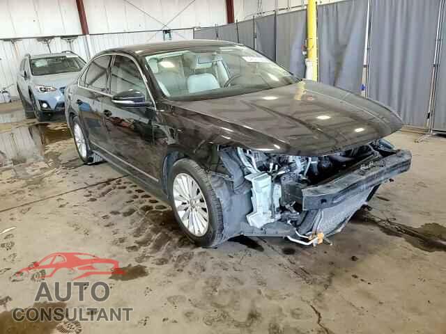 VOLKSWAGEN PASSAT 2017 - 1VWBT7A31HC081812