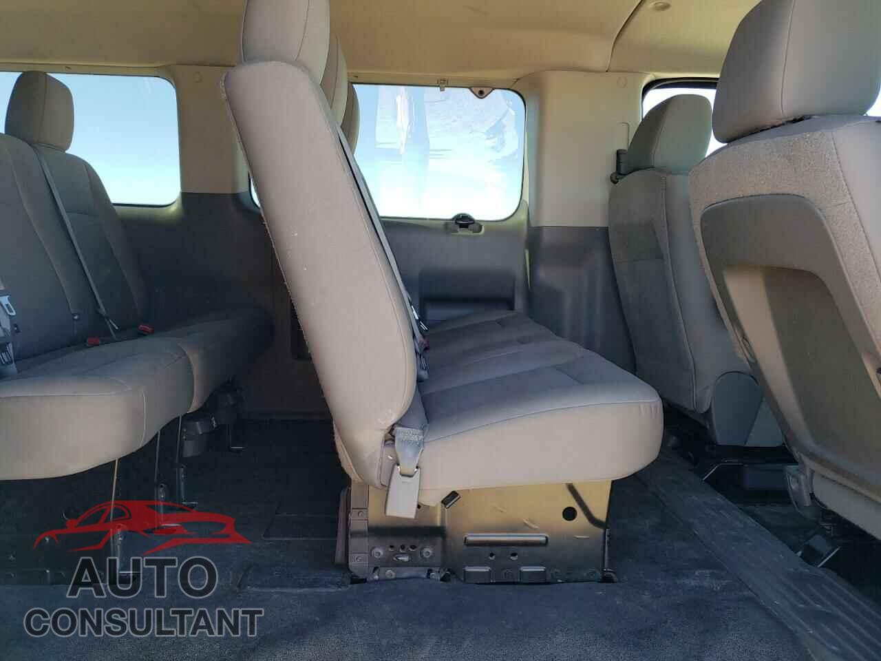 NISSAN NV 2016 - 5BZBF0AA3GN854881