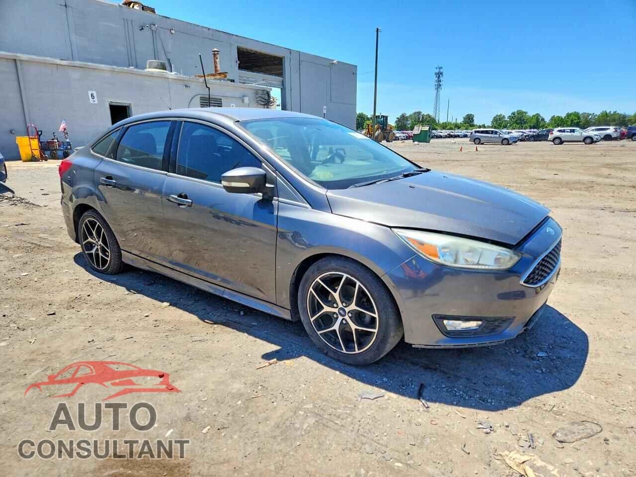 FORD FOCUS 2015 - 1FADP3F2XFL253072