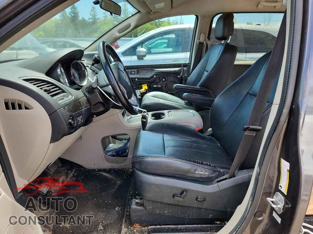 DODGE CARAVAN 2018 - 2C4RDGDG0JR179563