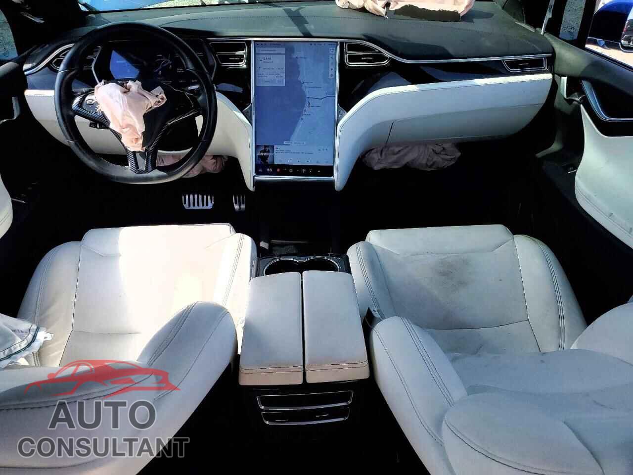 TESLA MODEL X 2017 - 5YJXCDE23HF054624