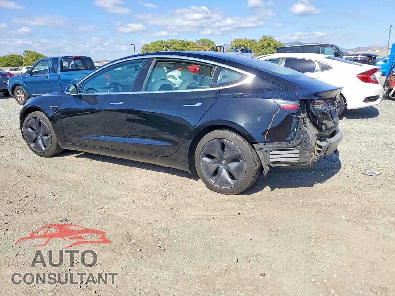 TESLA MODEL 3 2019 - 5YJ3E1EB0KF192295