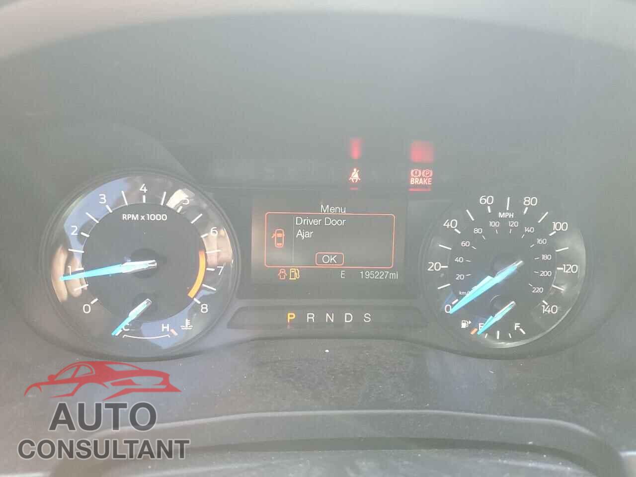 FORD EXPLORER 2018 - 1FM5K7D89JGB03219