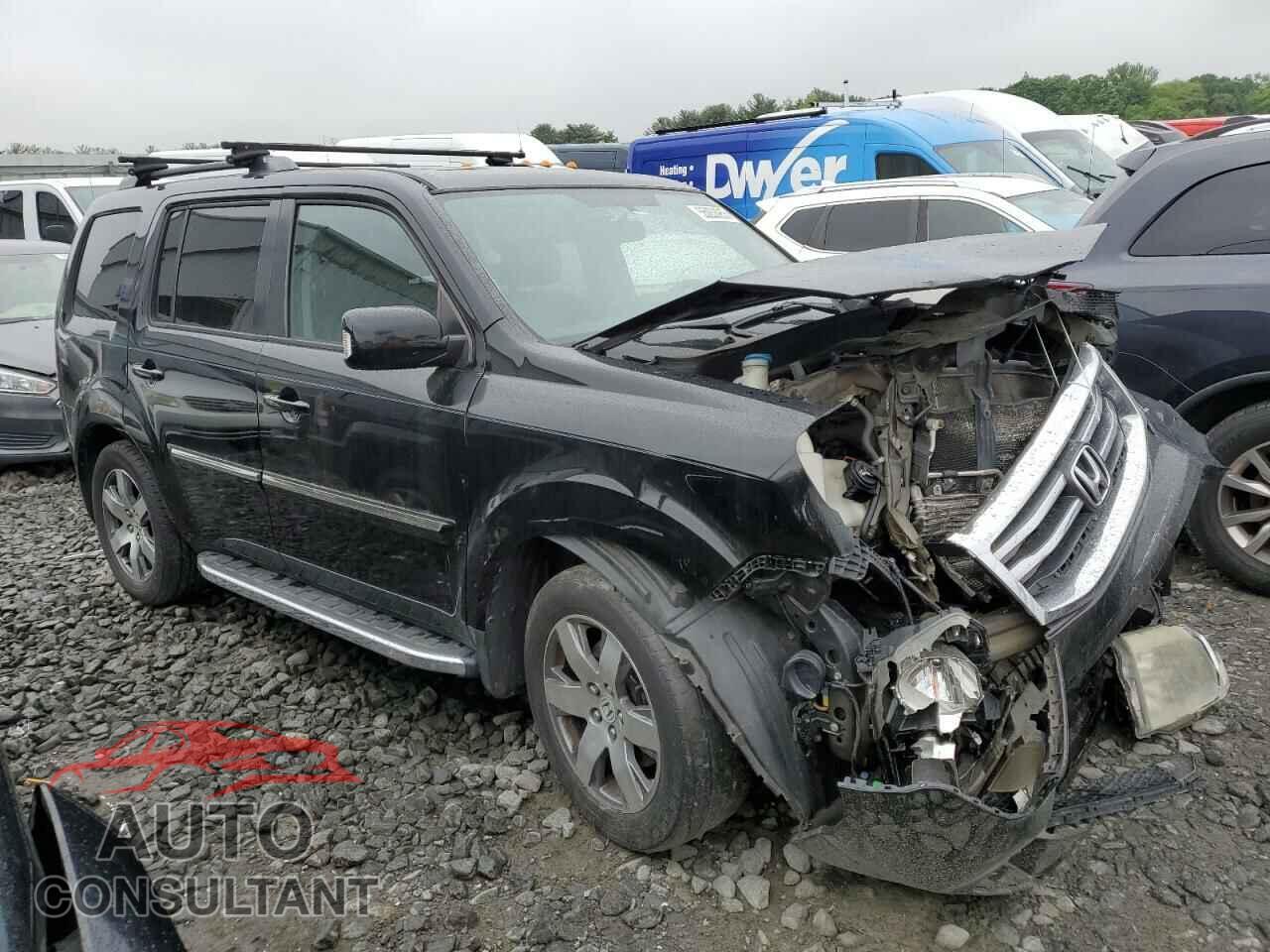 HONDA PILOT 2013 - 5FNYF4H99DB047661