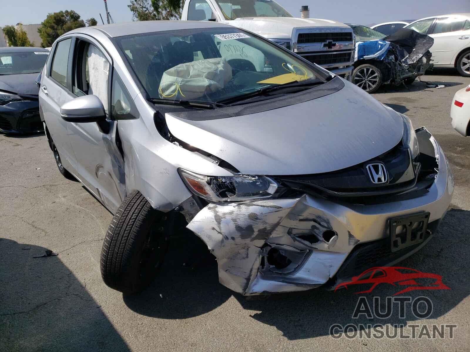 HONDA FIT 2016 - JHMGK5H59GS013235