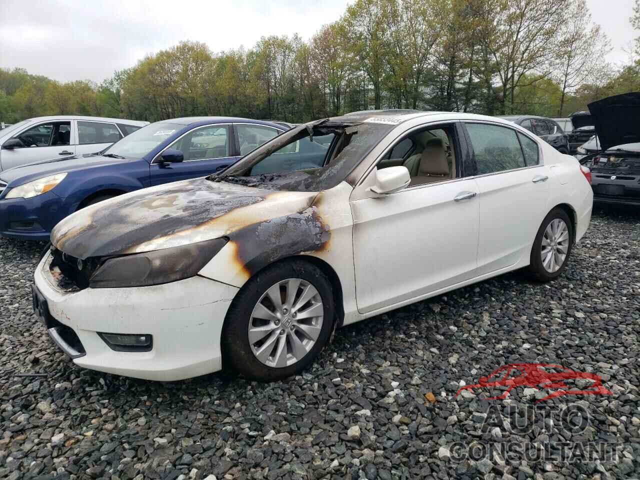 HONDA ACCORD 2015 - 1HGCR3F88FA004870