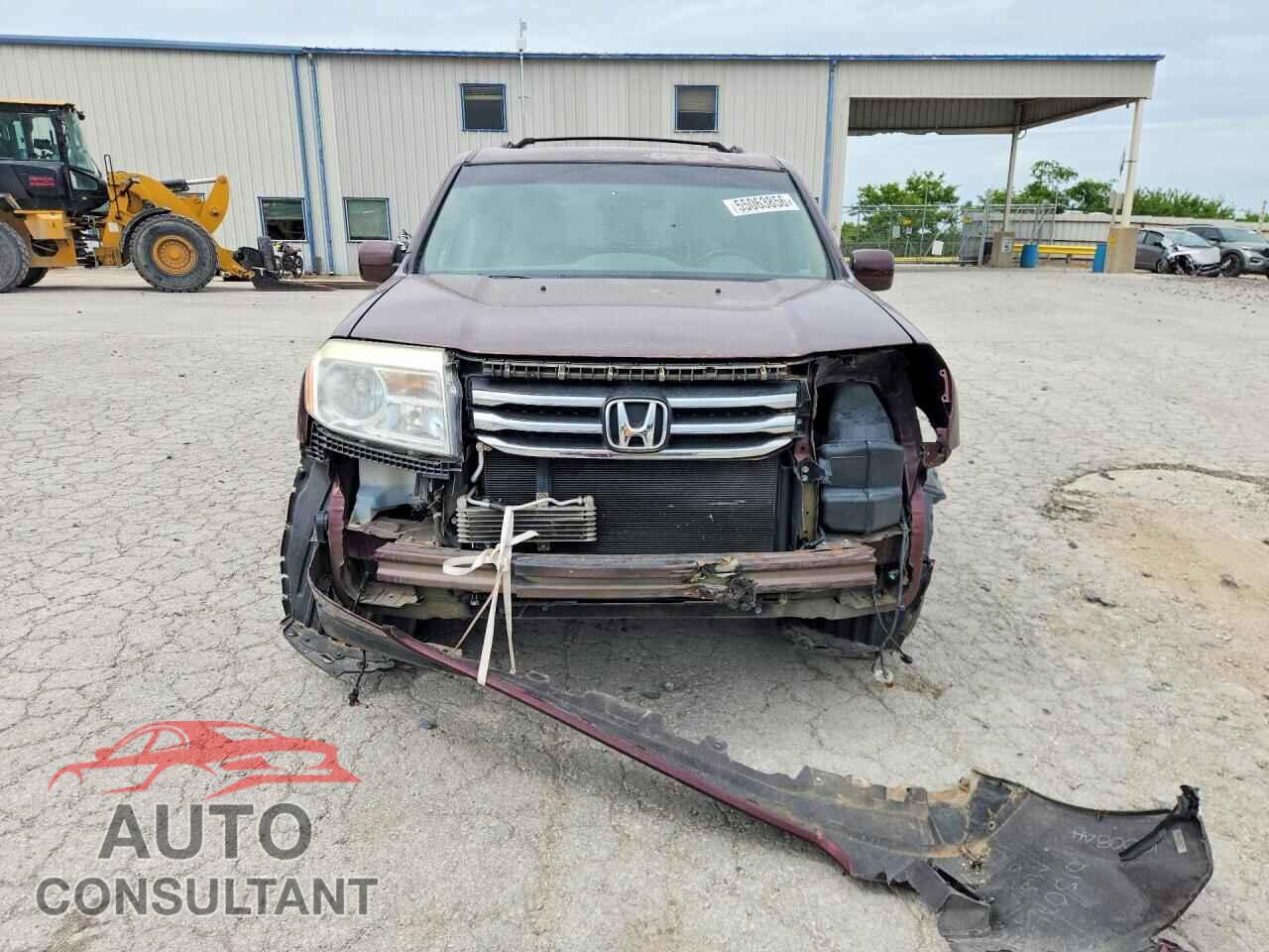 HONDA PILOT 2013 - 5FNYF4H53DB038130