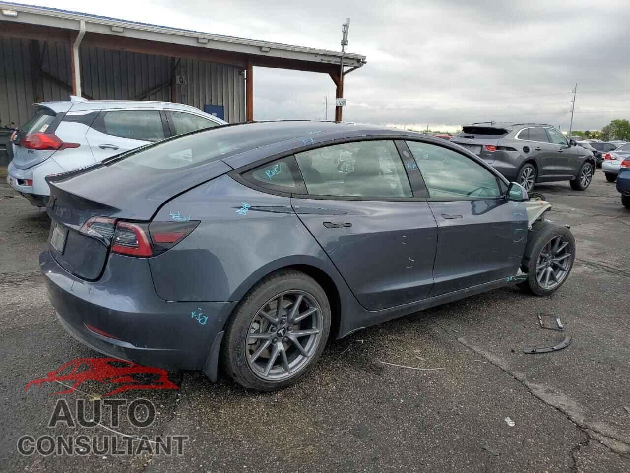 TESLA MODEL 3 2022 - 5YJ3E1EA4NF230672