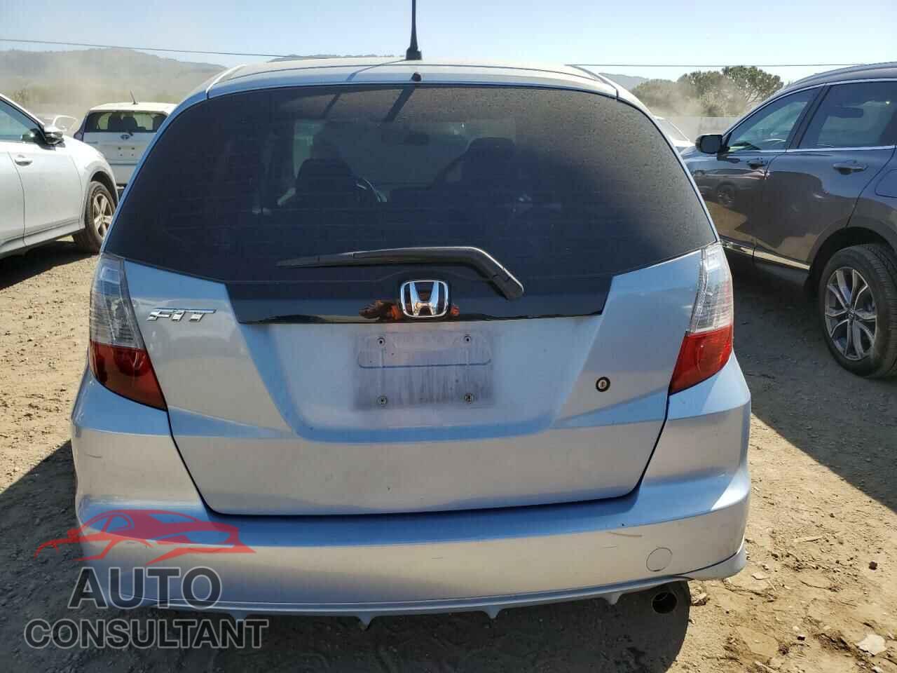 HONDA FIT 2010 - JHMGE8H21AC035357