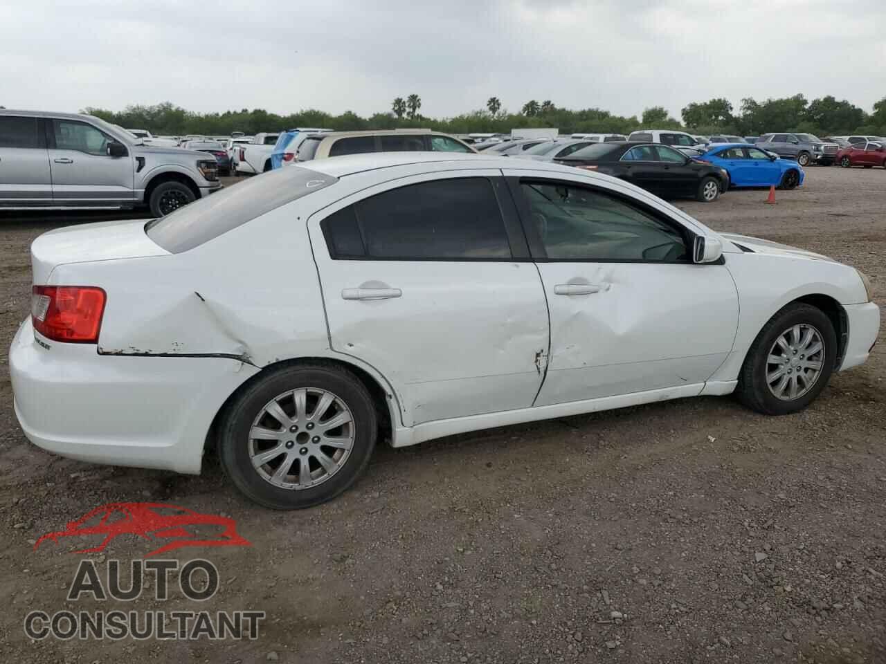 MITSUBISHI GALANT 2011 - 4A32B2FFXBE030104