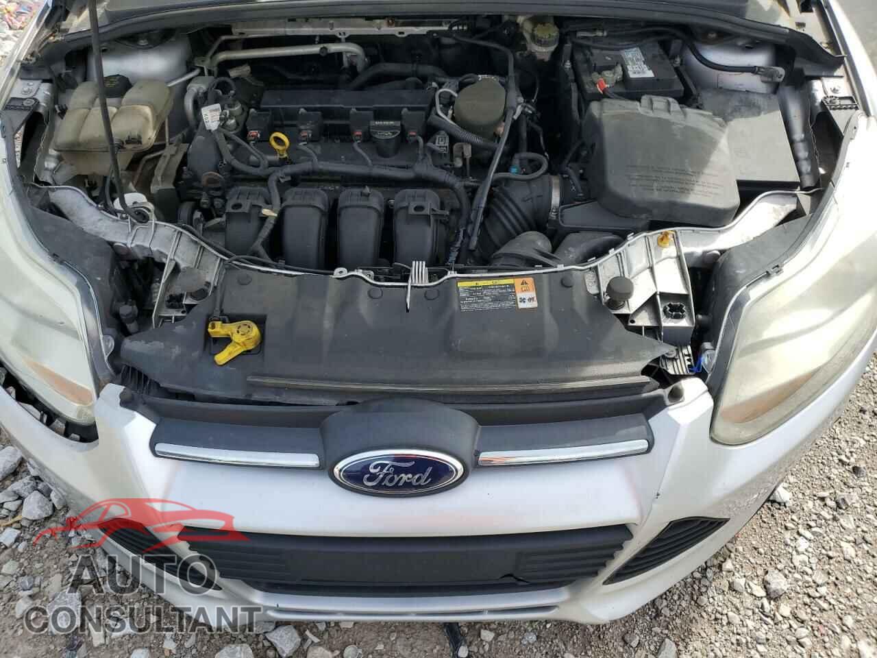 FORD FOCUS 2014 - 1FADP3F22EL206200