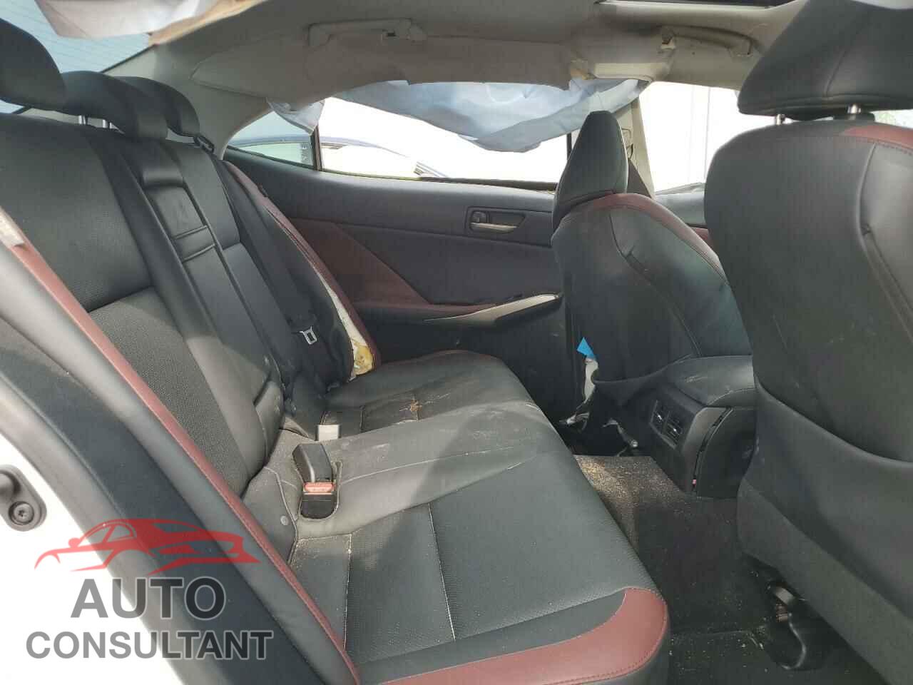 LEXUS IS 2017 - JTHBA1D20H5048473