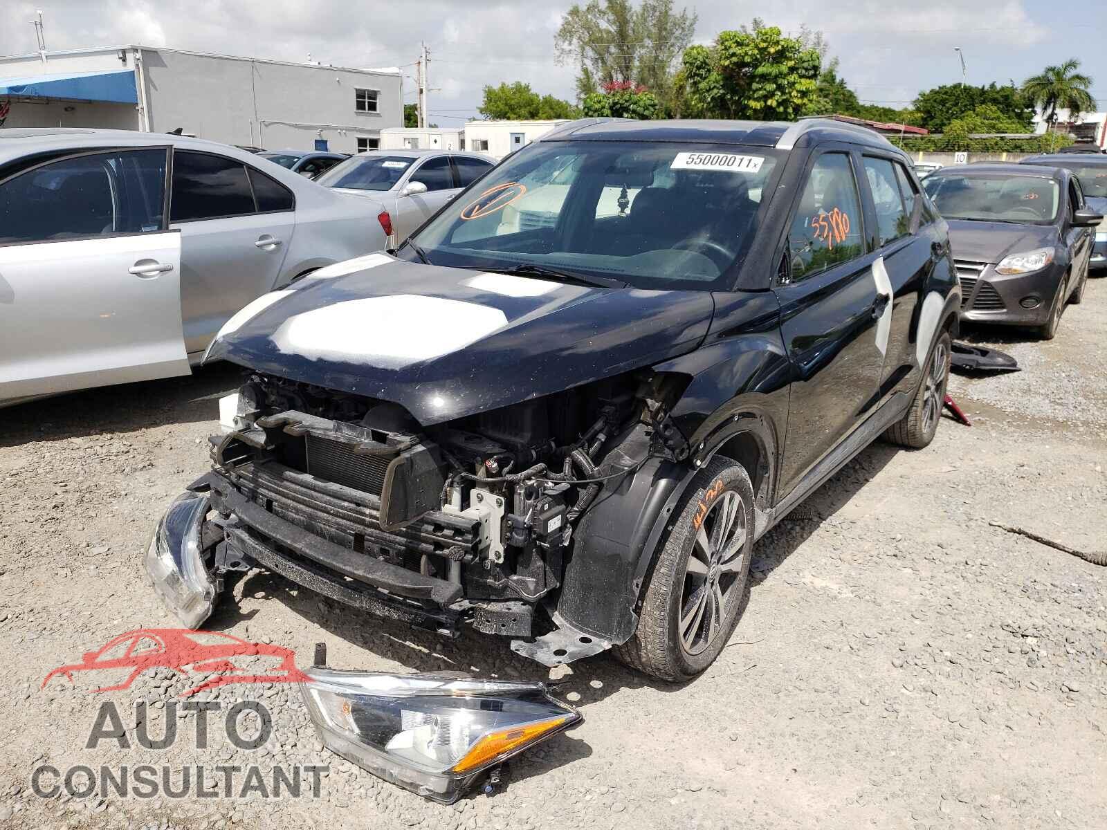 NISSAN KICKS 2019 - 3N1CP5CU3KL540553