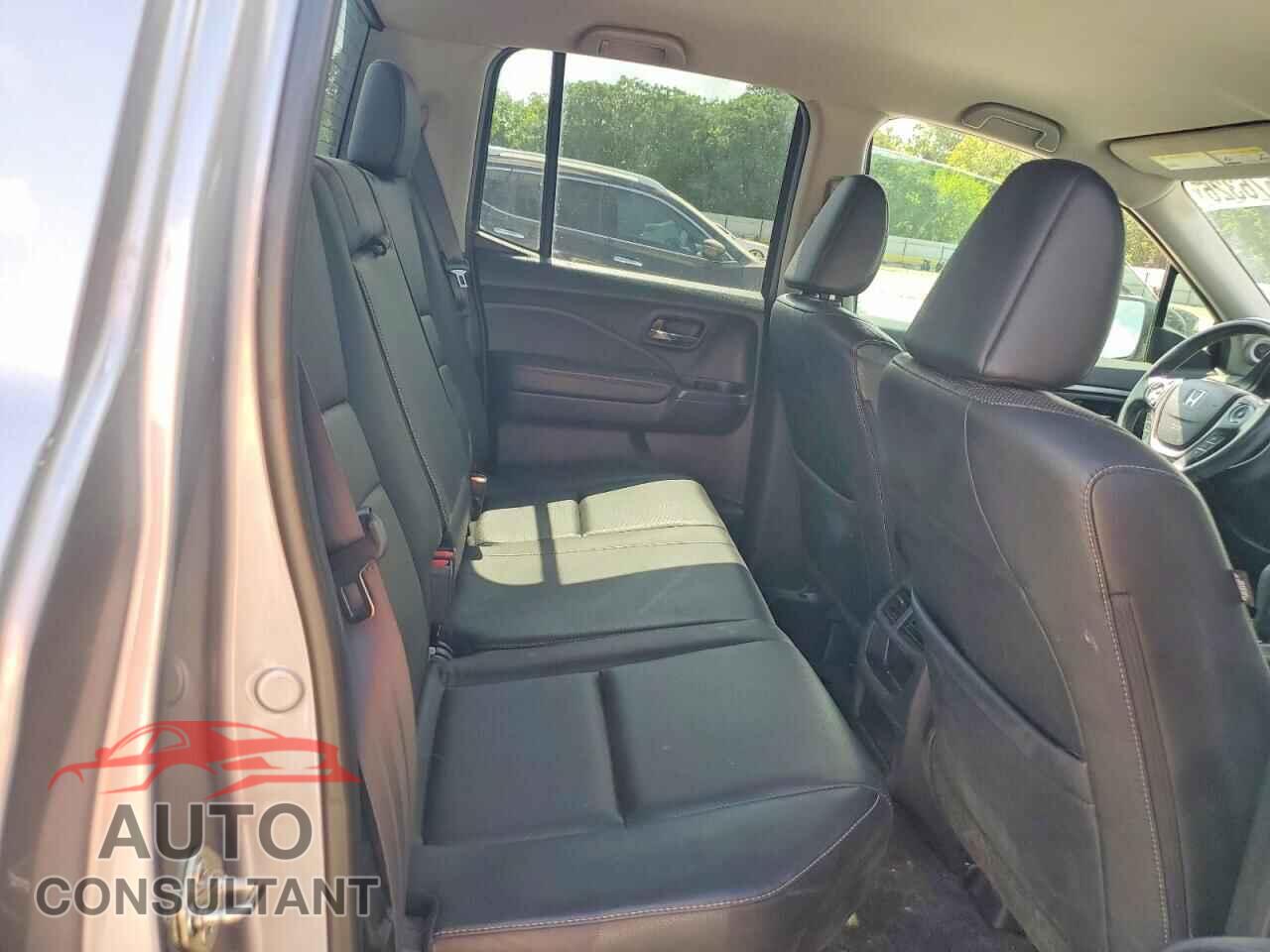 HONDA RIDGELINE 2017 - 5FPYK2F64HB009406