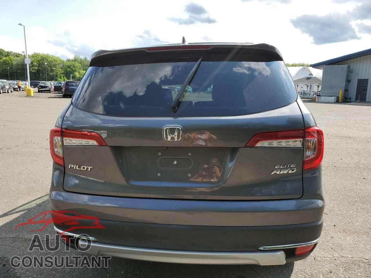 HONDA PILOT 2019 - 5FNYF6H00KB076475