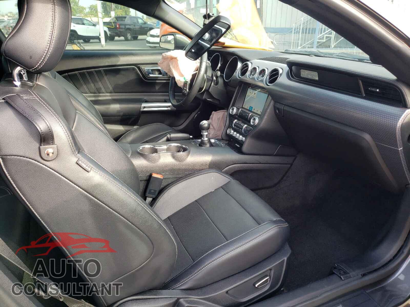 FORD MUSTANG 2017 - 1FA6P8CF6H5240873