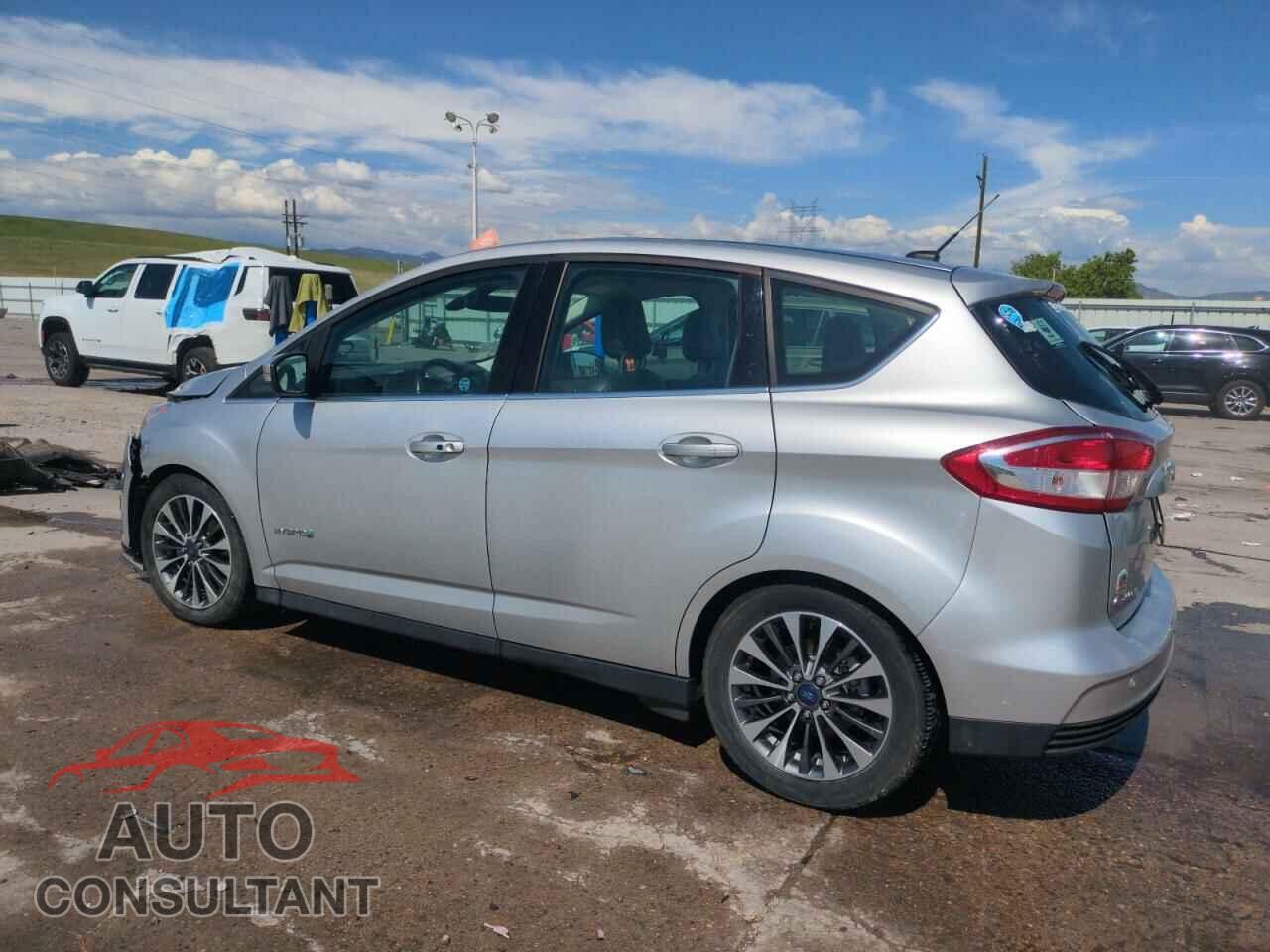 FORD CMAX 2018 - 1FADP5DU0JL103187