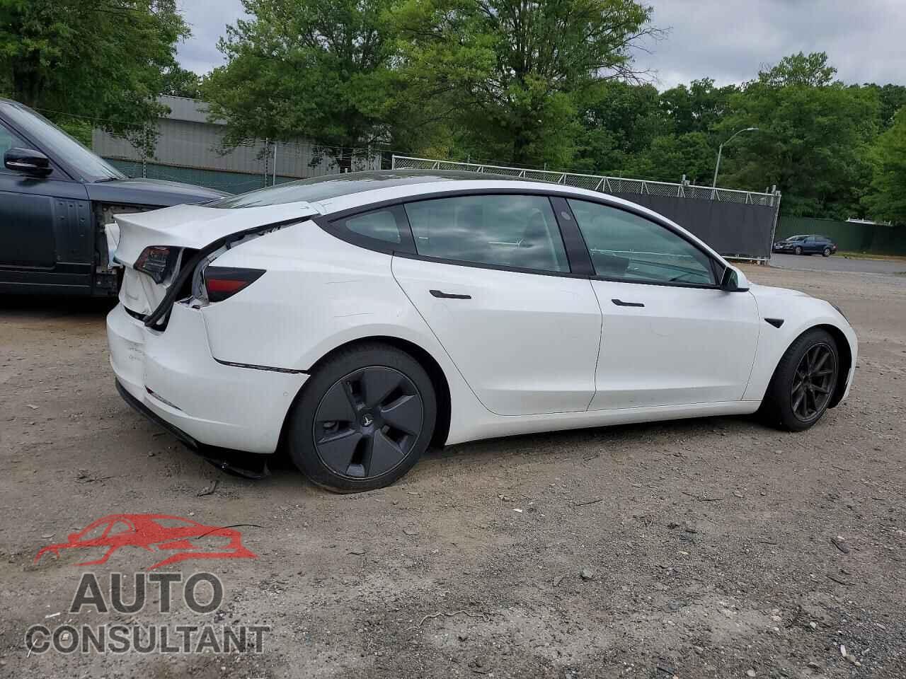 TESLA MODEL 3 2021 - 5YJ3E1EA4MF976277
