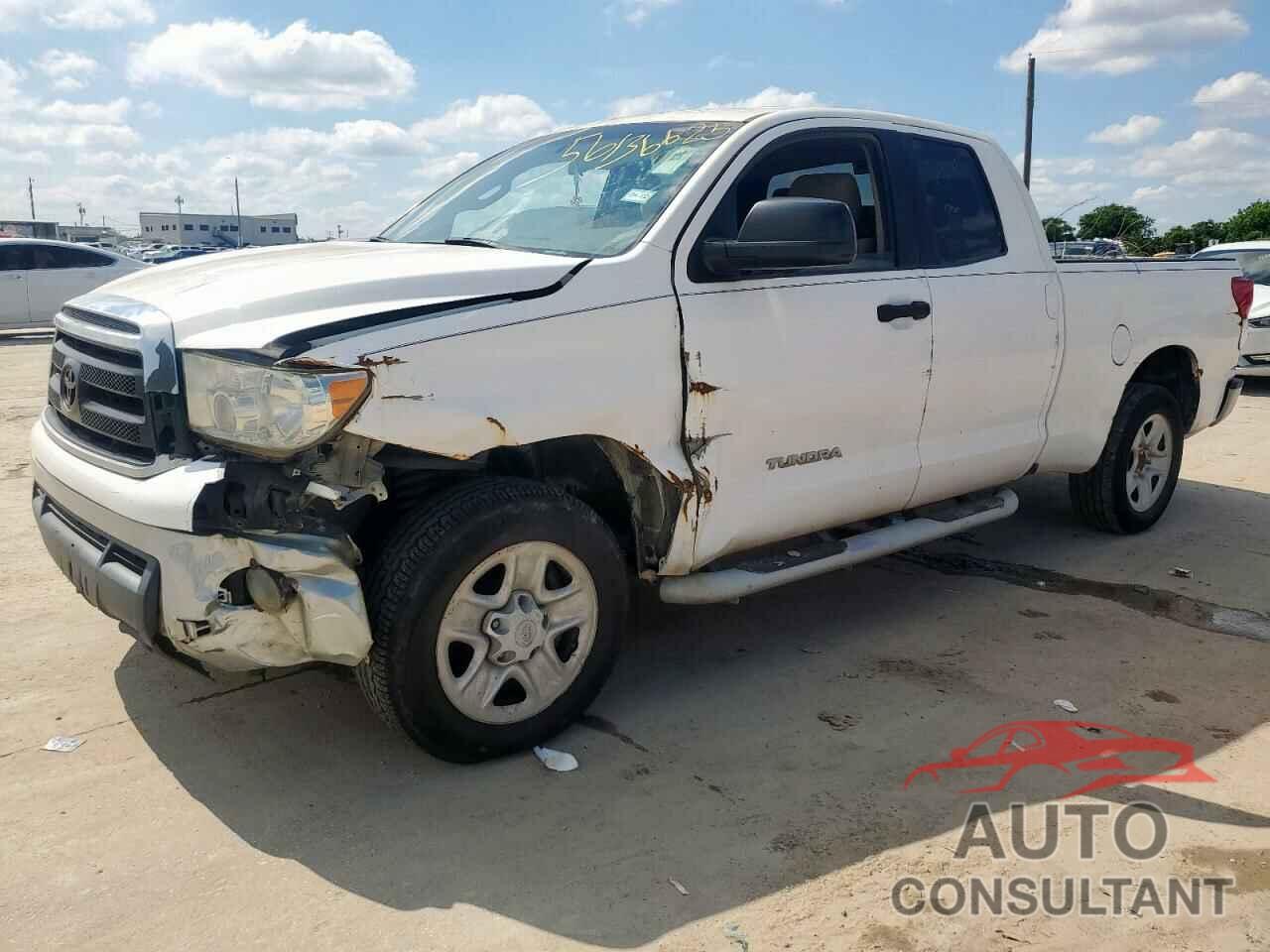 TOYOTA TUNDRA 2011 - 5TFRM5F10BX025354