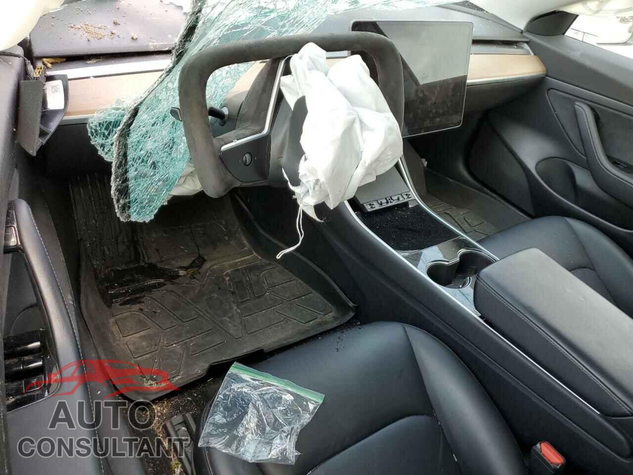 TESLA MODEL 3 2020 - 5YJ3E1EAXLF644813
