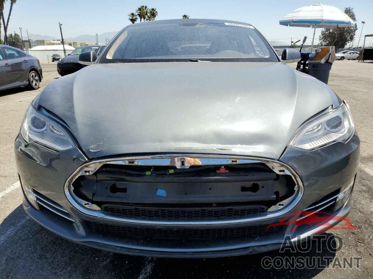 TESLA MODEL S 2013 - 5YJSA1DPXDFP15409