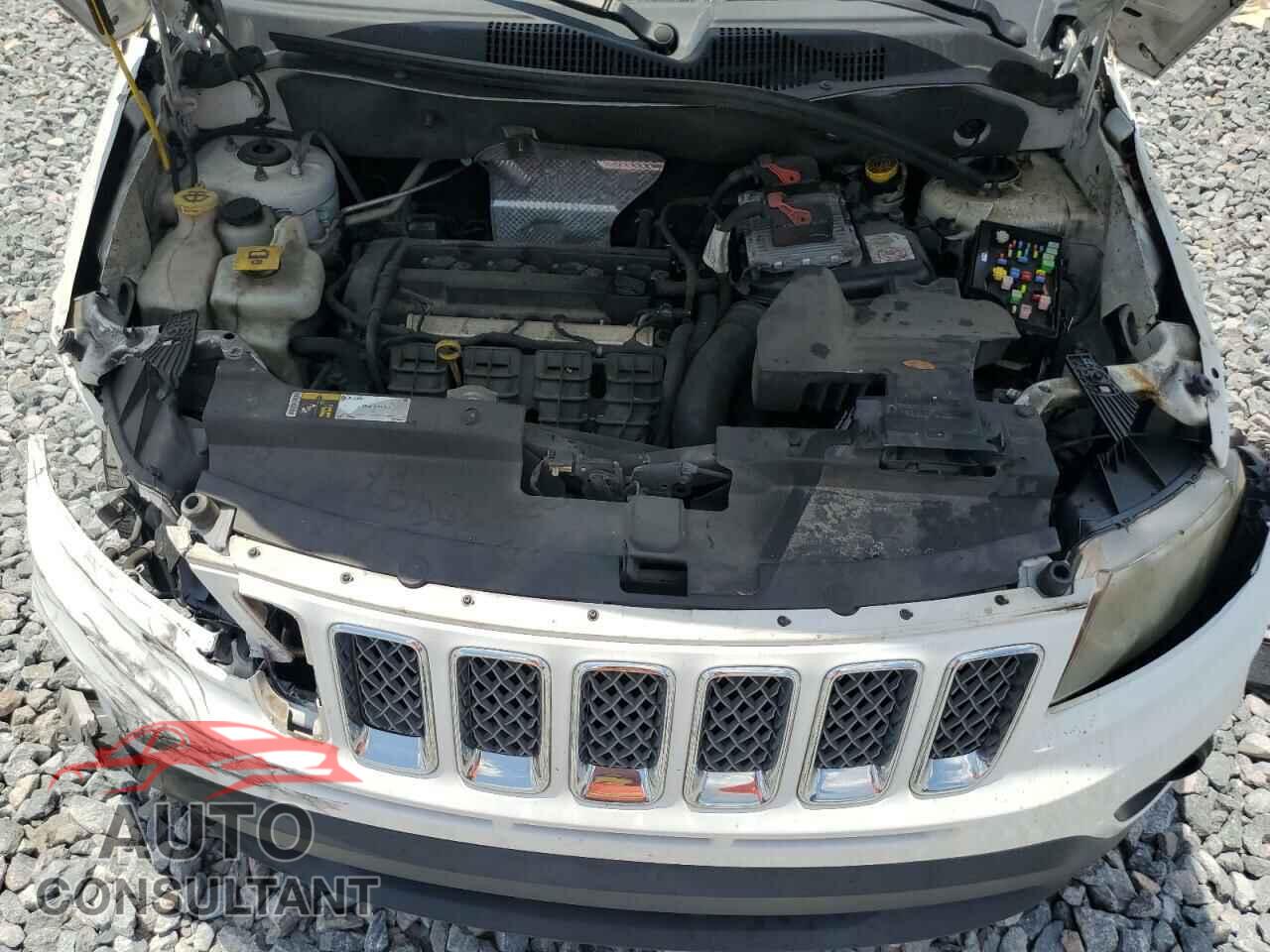 JEEP COMPASS 2016 - 1C4NJCEA6GD648256