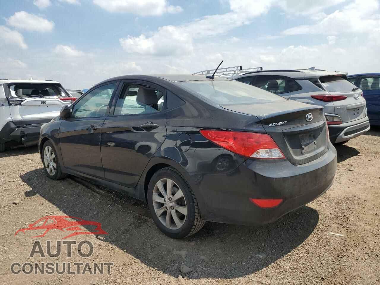 HYUNDAI ACCENT 2012 - KMHCU4AE7CU244384